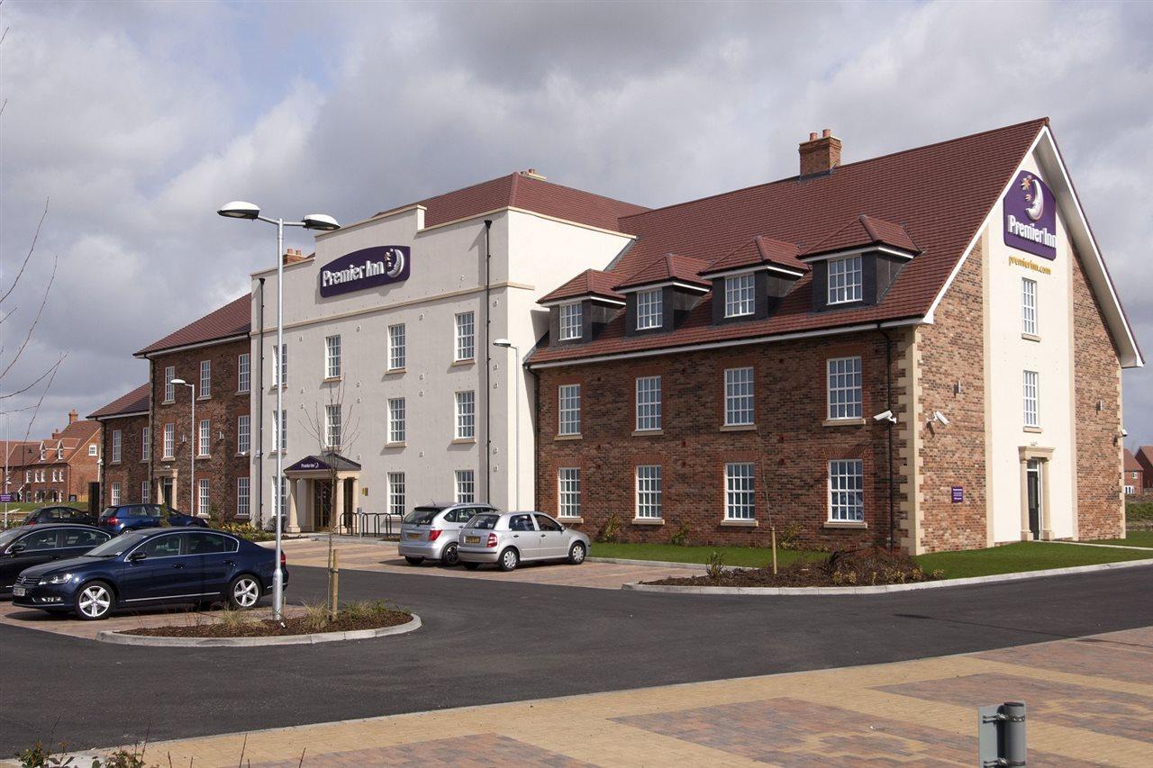 Premier Inn Bedford South Kempston Exterior photo