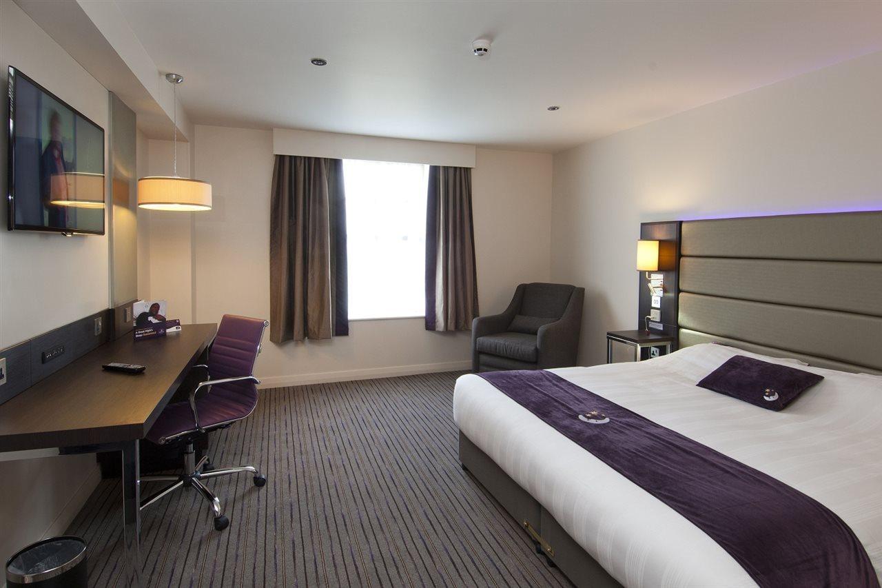 Premier Inn Bedford South Kempston Exterior photo
