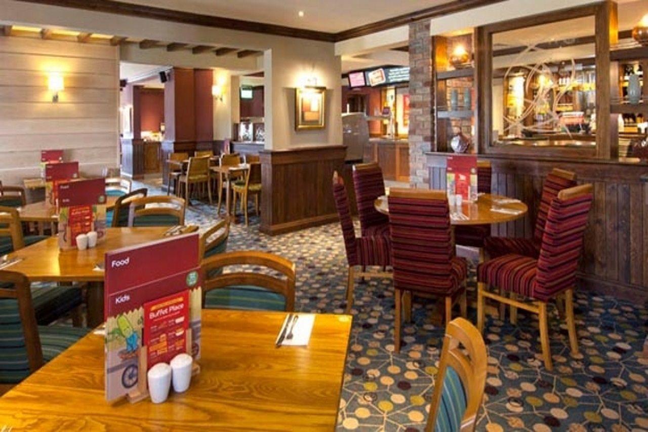 Premier Inn Bedford South Kempston Exterior photo