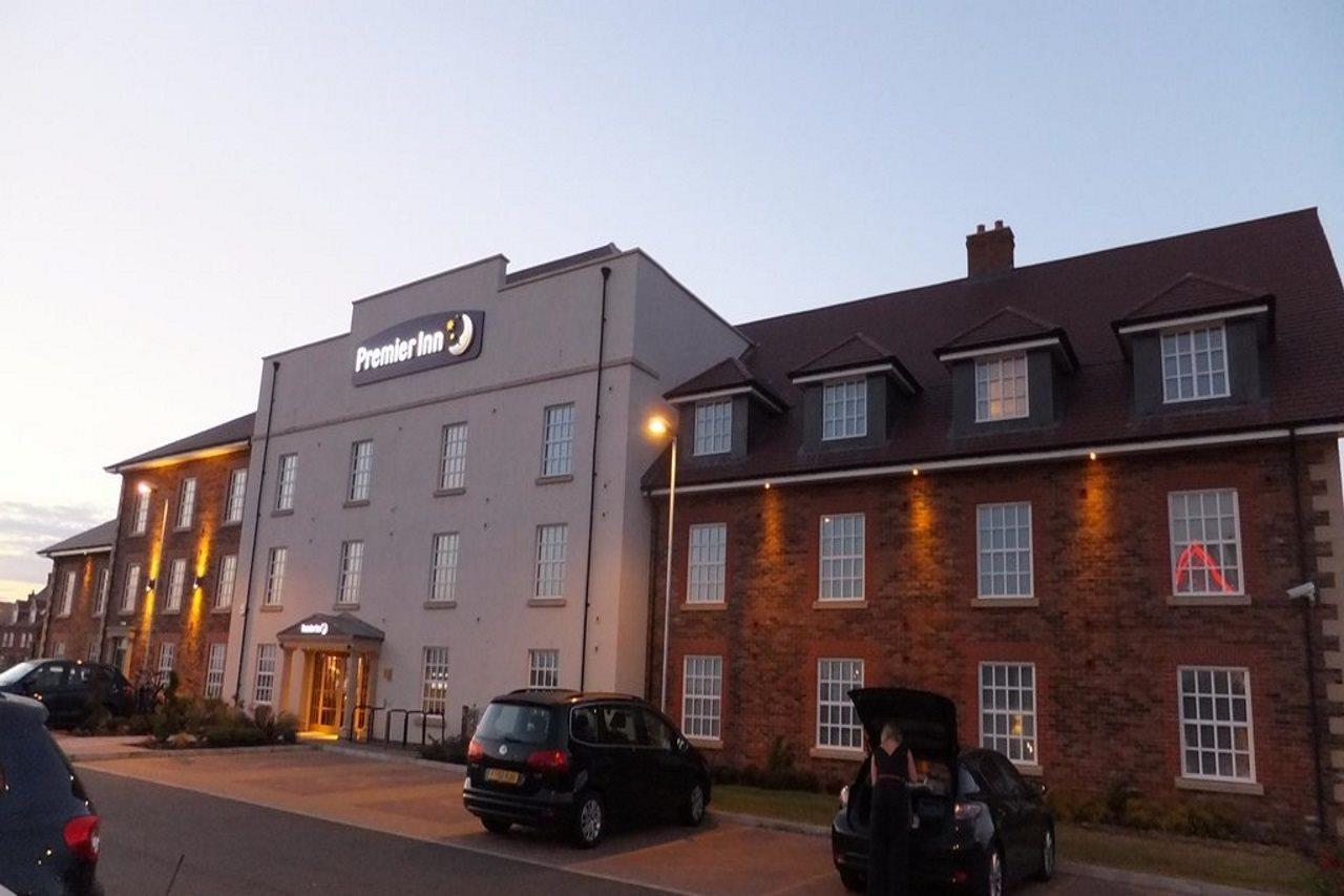 Premier Inn Bedford South Kempston Exterior photo